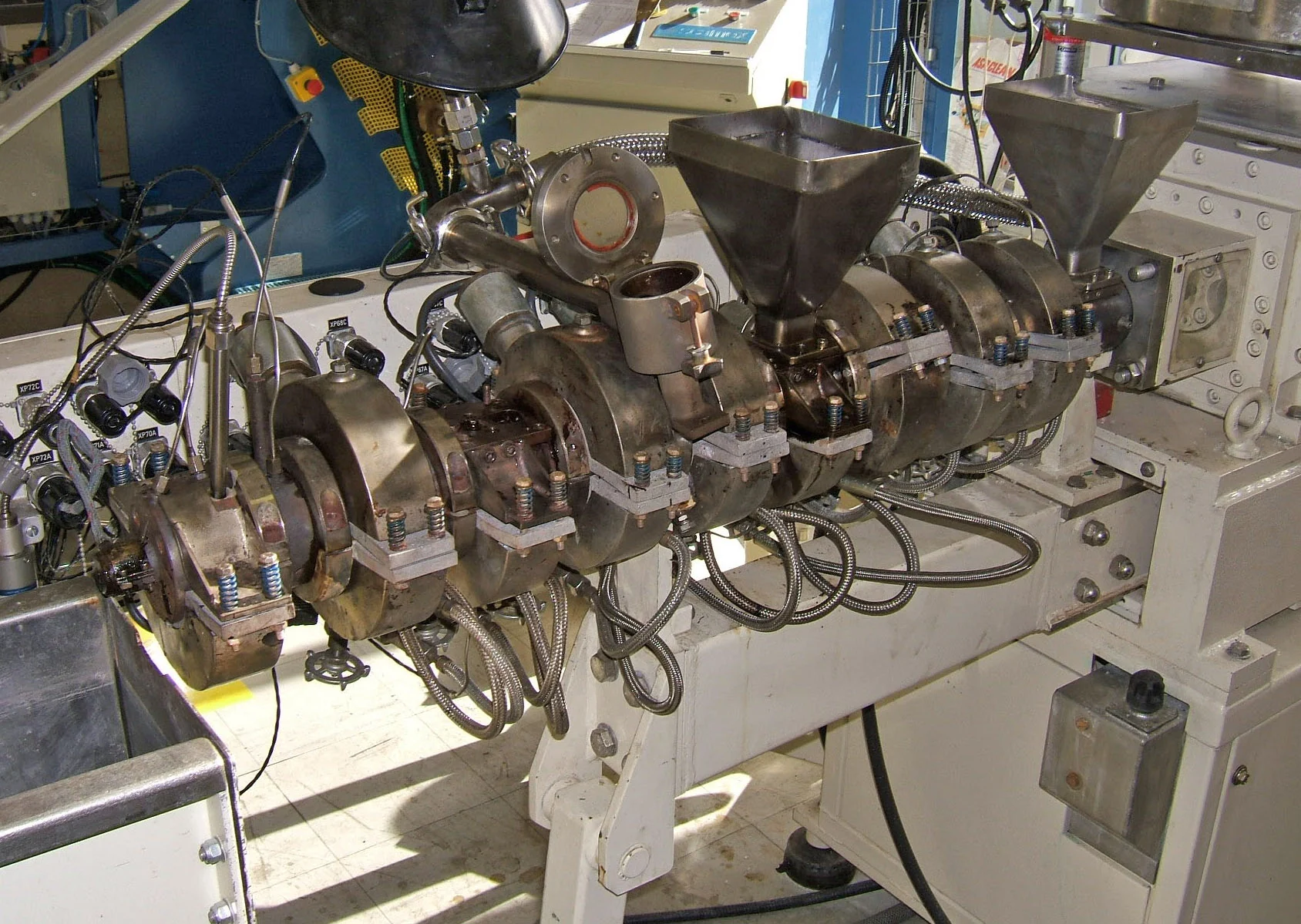 Équipement d’extrusion bivis du CRITT pour préparer les formulations