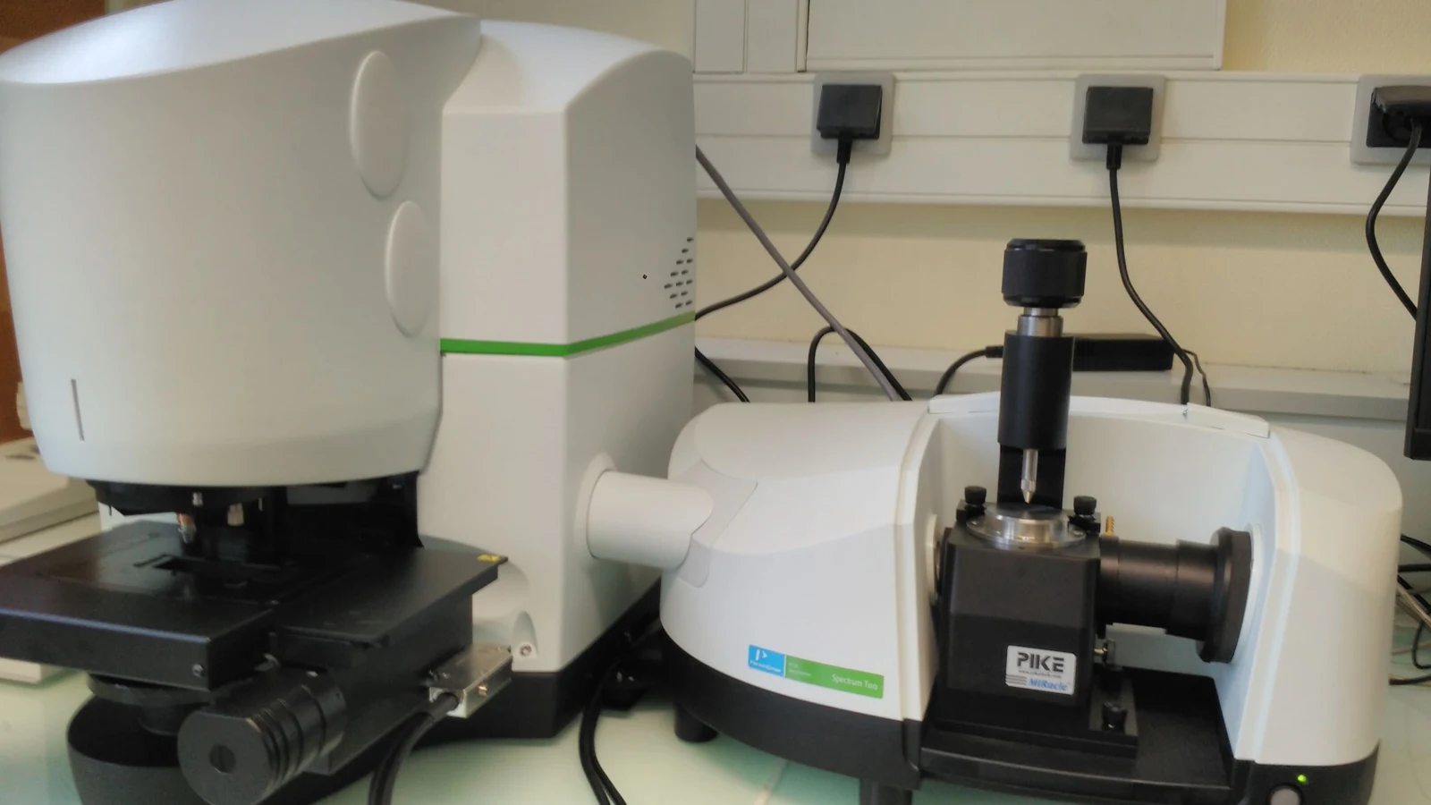 Instrument FTIR du laboratoire du CRITT